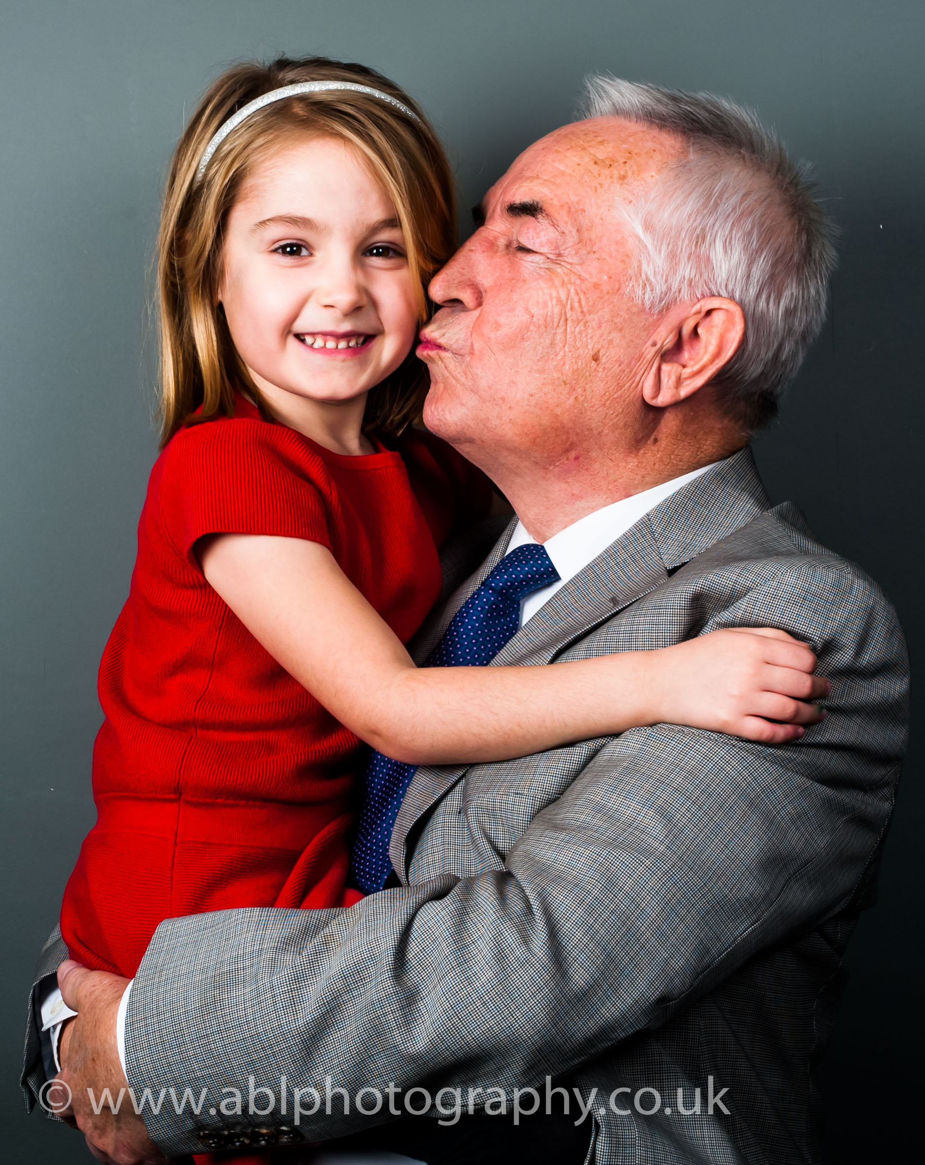 ABL_Photography_granddad_and_grandaughter