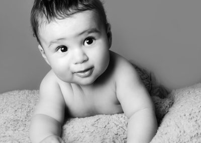 baby-black and white_ABL Photography