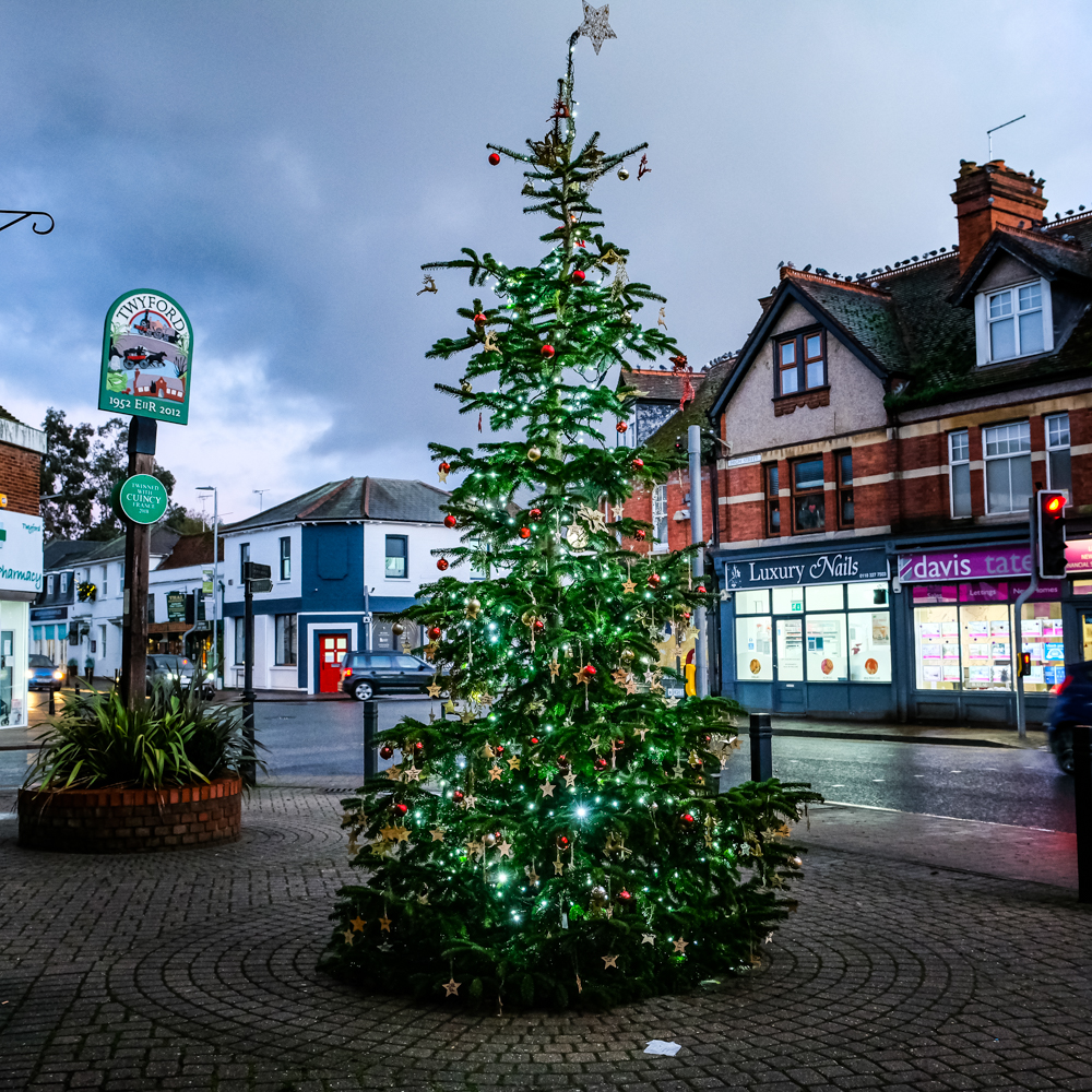 Christmas tree in Twyford, Berkshire